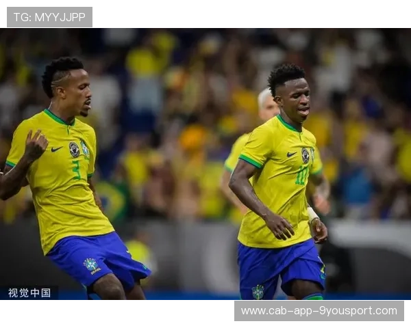 维尼修斯门前补射完成逆转